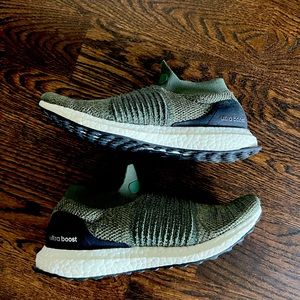 adidas • laceless • ultraboost